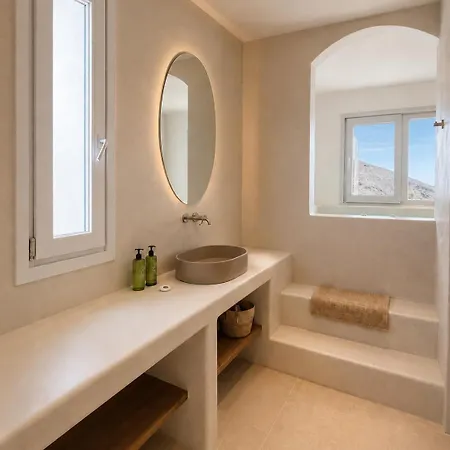 Vespera Private Luxury Santorini Island