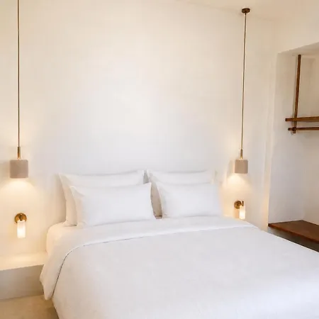 Vespera Private Luxury Santorini Island